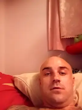 Snapshot of BulbasaurIsmettv chatting on 12/20/25, 10:55 BulbasaurIsmettv online show from 12/20/25, 10:55