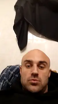 Snapshot of BulbasaurIsmettv chatting on 02/11/26, 05:01 BulbasaurIsmettv online show from 02/11/26, 05:01