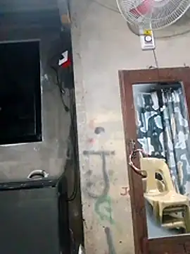 Crazy little thin4uxx online show from 10/29/25, 08:32