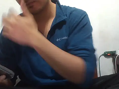 Snapshot of Krikri_sc chatting on 04/29/26, 01:43 Krikri sc online show from 04/29/26, 01:43