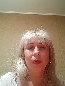 SelinaLovqx online show from 10/22/25, 06:40