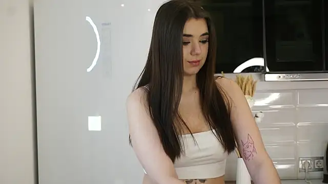 stacymartins online show from 11/01/25, 01:35