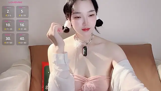 upoo7lt online show from 03/30/26, 02:01