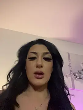 claraseloura online show from 11/27/25, 07:49