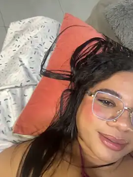 Snapshot of MelissaHex chatting on 11/26/25, 11:06 MelissaHex online show from 11/26/25, 11:06