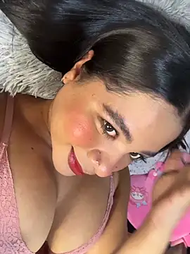 Snapshot of MelissaHex chatting on 12/04/25, 11:24 MelissaHex online show from 12/04/25, 11:24