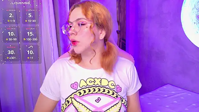 sussiestrawberry online show from 12/01/25, 10:09