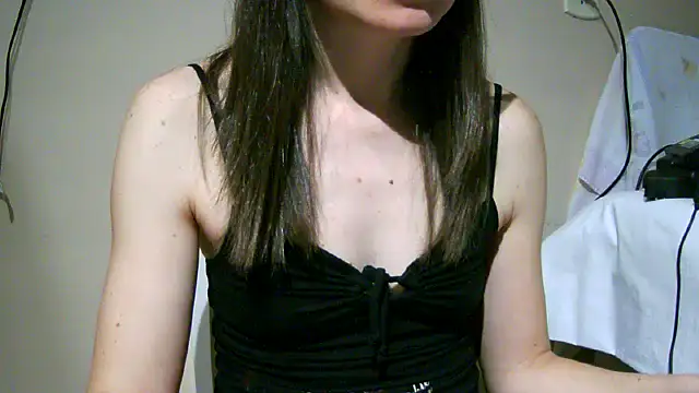 ana rosadinha online show from 11/18/25, 01:00