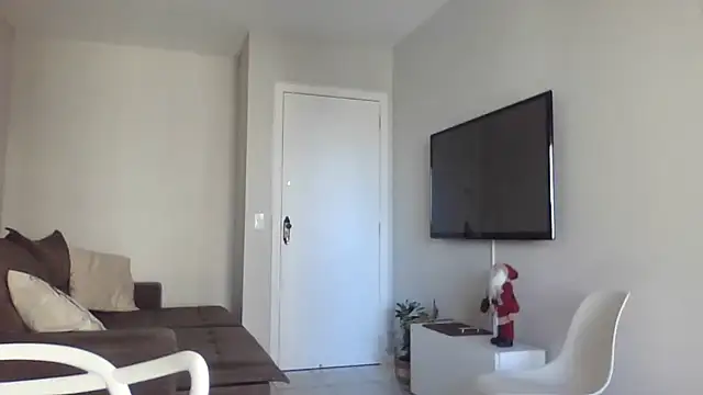 DESIRIE0609 online show from 12/04/25, 06:38