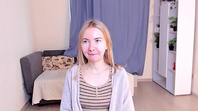 Snapshot of CathyHeximer chatting on 11/06/25, 07:31 CathyHeximer online show from 11/06/25, 07:31