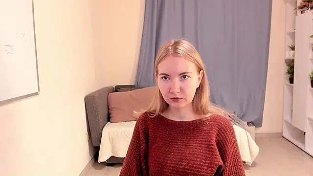 Snapshot of CathyHeximer chatting on 11/13/25, 09:19 CathyHeximer online show from 11/13/25, 09:19