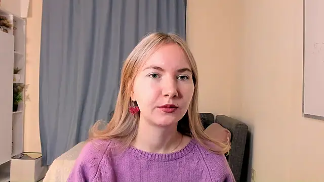 Snapshot of CathyHeximer chatting on 12/01/25, 08:19 CathyHeximer online show from 12/01/25, 08:19