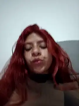 Lunatemptress4 online show from 12/14/25, 01:11