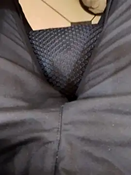 Snapshot of SSDodangoda1992 chatting on 10/25/25, 11:29 SSDodangoda1992 online show from 10/25/25, 11:29