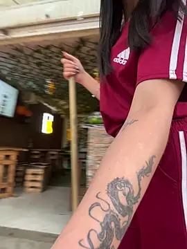 Snapshot of Lia__white chatting on 11/09/25, 09:24 Lia white online show from 11/09/25, 09:24