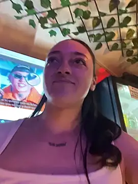 Snapshot of Lia__white chatting on 12/14/25, 10:47 Lia white online show from 12/14/25, 10:47