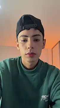 Sebastian Reed online show from 02/22/26, 07:12