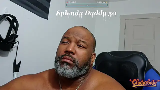 Snapshot of SplendaDaddy50 chatting on 11/27/25, 08:38 SplendaDaddy50 online show from 11/27/25, 08:38