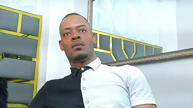 Snapshot of Neytanmalcon chatting on 11/12/25, 08:19 Neytanmalcon online show from 11/12/25, 08:19