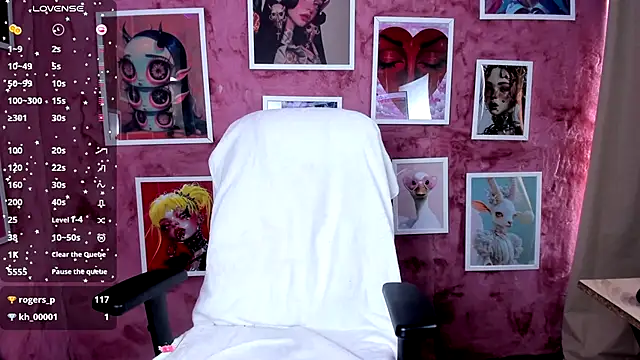 Snapshot of lexirouge__ chatting on 12/13/25, 07:53 lexirouge online show from 12/13/25, 07:53