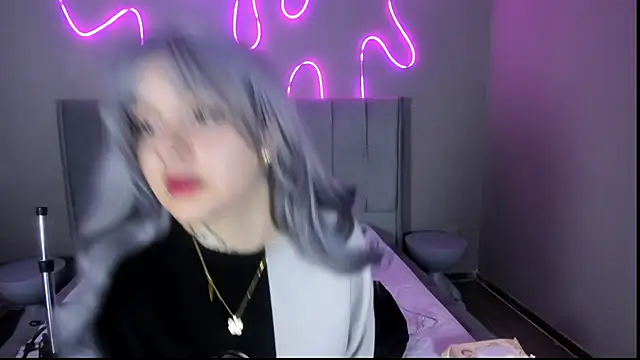 lexirouge   online show from 02/05/26, 08:02