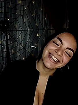 Nuvi jonhs online show from 10/23/25, 12:10