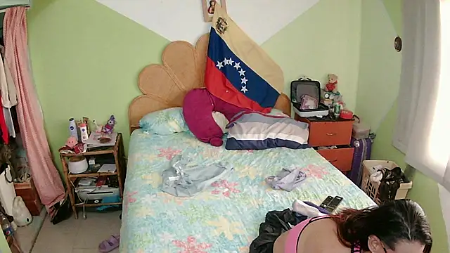 Destrukturada online show from 02/19/26, 07:10