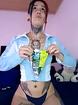 SharonSalazar online show from 11/19/25, 02:44