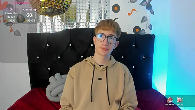 Snapshot of Erick_Taylor3 chatting on 11/04/25, 05:56 Erick Taylor3 online show from 11/04/25, 05:56