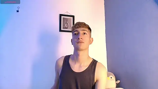 Snapshot of Erick_Taylor3 chatting on 06/11/26, 08:07 Erick Taylor3 online show from 06/11/26, 08:07
