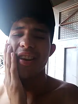 Damian Fort  online show from 10/24/25, 06:48