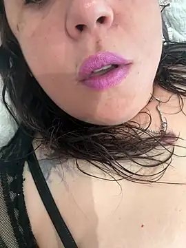 Rheetnena1 online show from 01/14/26, 02:55