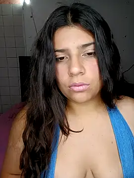 Snapshot of missluna_j chatting on 10/29/25, 05:20 missluna j online show from 10/29/25, 05:20