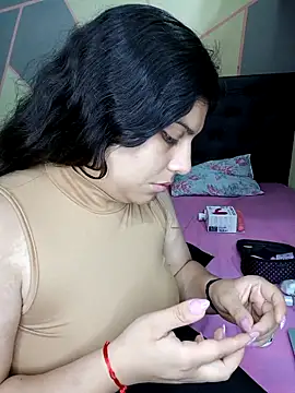 Snapshot of missluna_j chatting on 10/30/25, 02:02 missluna j online show from 10/30/25, 02:02