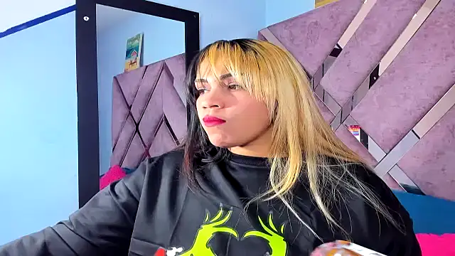 Faehlis  online show from 11/12/25, 04:02