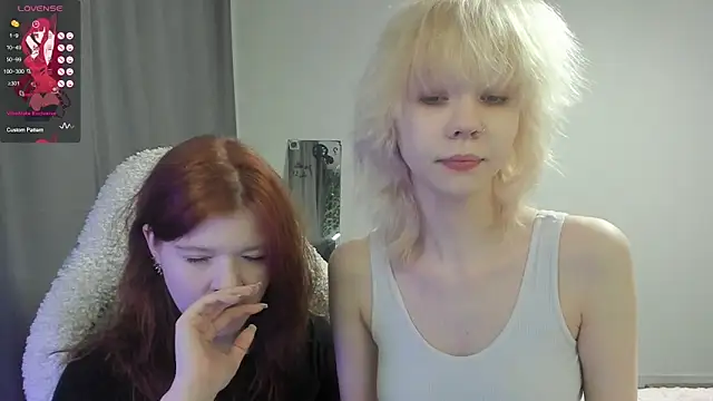 Snapshot of TenderTwos chatting on 02/15/26, 08:49 TenderTwos online show from 02/15/26, 08:49