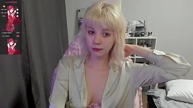 Snapshot of TenderTwos chatting on 04/23/26, 07:16 TenderTwos online show from 04/23/26, 07:16