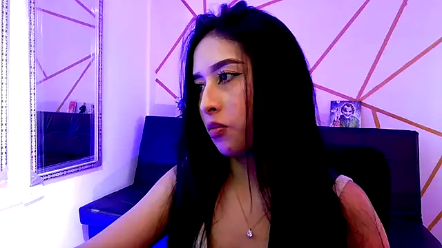 Snapshot of melissa__dolce chatting on 10/23/25, 06:02 melissa  dolce online show from 10/23/25, 06:02
