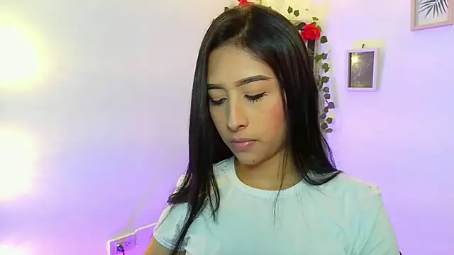Snapshot of melissa__dolce chatting on 10/24/25, 10:39 melissa  dolce online show from 10/24/25, 10:39