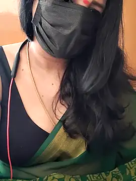 Snapshot of tamilammu1431 chatting on 07/05/26, 04:19 tamilammu1431 online show from 07/05/26, 04:19
