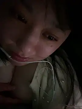 Snapshot of RIHO_riho_01 chatting on 02/14/26, 03:09 RIHO riho 01 online show from 02/14/26, 03:09