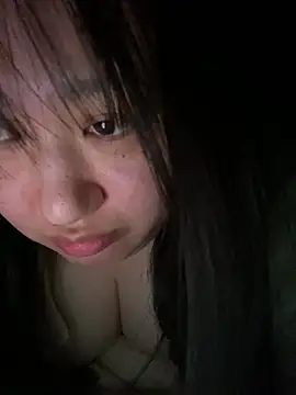 Snapshot of RIHO_riho_01 chatting on 03/05/26, 04:03 RIHO riho 01 online show from 03/05/26, 04:03