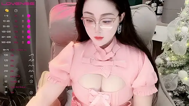 Snapshot of Monica-666888- chatting on 12/15/25, 10:36 Monica-666888- online show from 12/15/25, 10:36