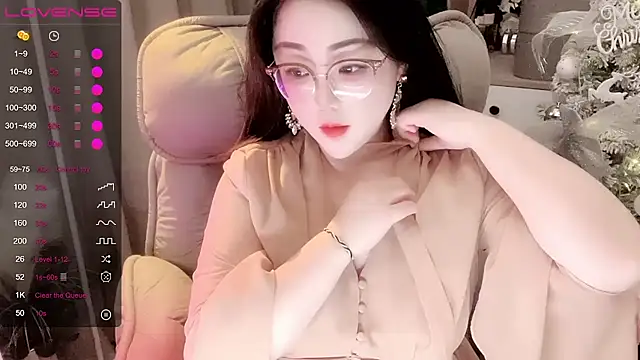 Snapshot of Monica-666888- chatting on 03/13/26, 04:24 Monica-666888- online show from 03/13/26, 04:24