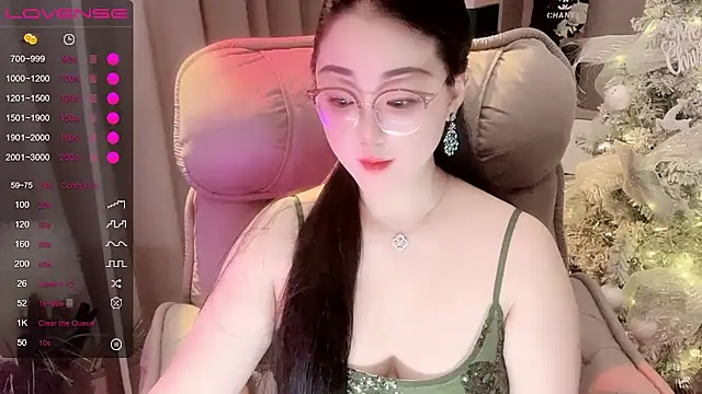 Snapshot of Monica-666888- chatting on 04/05/26, 04:26 Monica-666888- online show from 04/05/26, 04:26