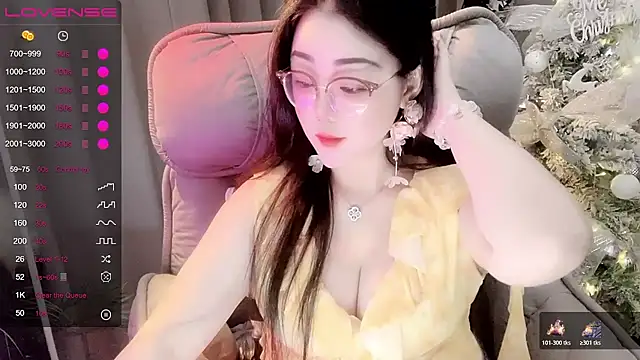 Snapshot of Monica-666888- chatting on 04/16/26, 08:04 Monica-666888- online show from 04/16/26, 08:04