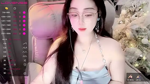 Snapshot of Monica-666888- chatting on 04/23/26, 03:36 Monica-666888- online show from 04/23/26, 03:36