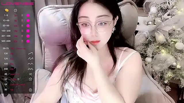 Snapshot of Monica-666888- chatting on 04/27/26, 05:22 Monica-666888- online show from 04/27/26, 05:22