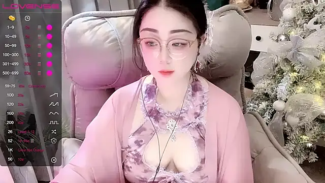 Snapshot of Monica-666888- chatting on 04/29/26, 05:30 Monica-666888- online show from 04/29/26, 05:30