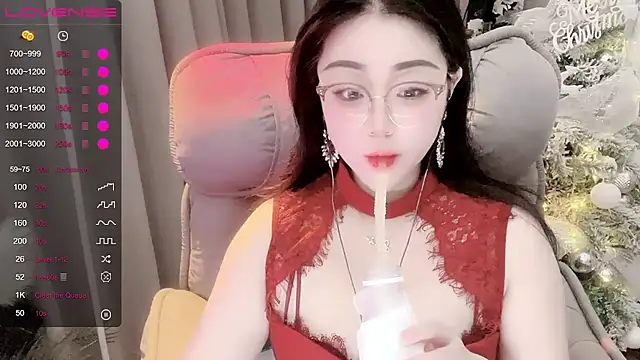 Snapshot of Monica-666888- chatting on 05/16/26, 04:39 Monica-666888- online show from 05/16/26, 04:39